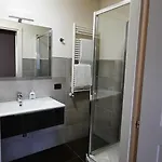 Ca Trifolera - Doppia Con Bagno - In Romantico Cascinale Nei Vigneti Con Cantina Konukevi