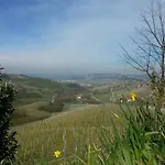 Ca Trifolera - Doppia Con Bagno - In Romantico Cascinale Nei Vigneti Con Cantina 4*
