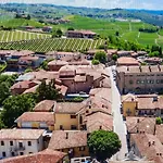 Konukevi Ca Trifolera - Doppia Con Bagno - In Romantico Cascinale Nei Vigneti Con Cantina