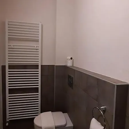 Cà Trifolera - Doppia Con Bagno - In Romantico Cascinale Nei Vigneti Con Cantina Casa de hóspedes