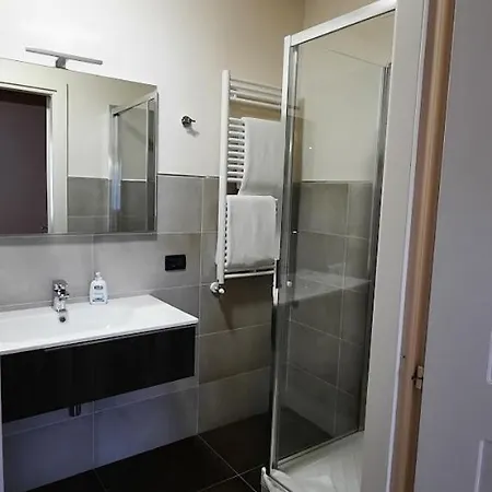 Cà Trifolera - Doppia Con Bagno - In Romantico Cascinale Nei Vigneti Con Cantina Casa de hóspedes