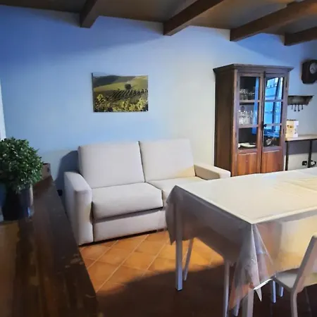 Ca Trifolera Barbaresco: Romantic Wine Estate In Langhe Guest house Barbaresco