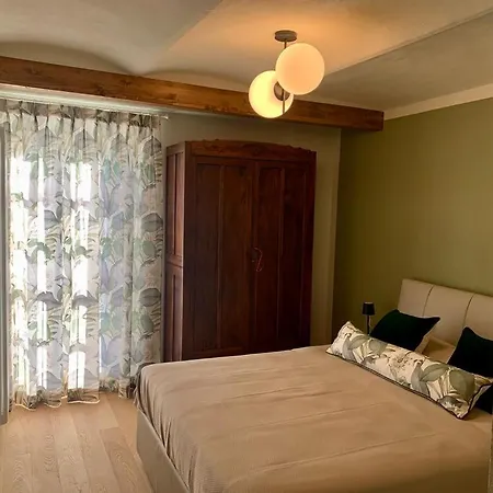 Ca Trifolera Barbaresco: Romantic Wine Estate In Langhe Guest house 4*