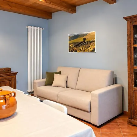 Cà Trifolera - Doppia Con Bagno - In Romantico Cascinale Nei Vigneti Con Cantina Affittacamere 4*