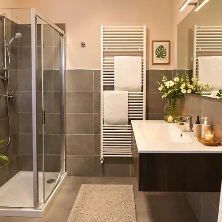 Cà Trifolera - Doppia Con Bagno - In Romantico Cascinale Nei Vigneti Con Cantina Barbaresco