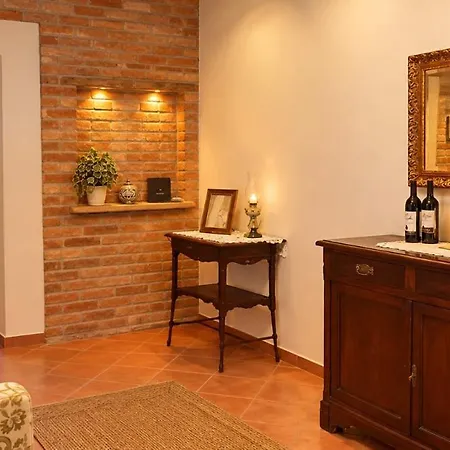 Cà Trifolera - Doppia Con Bagno - In Romantico Cascinale Nei Vigneti Con Cantina 4*