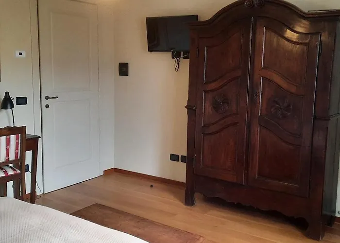 Ca Trifolera - Doppia Con Bagno - In Romantico Cascinale Nei Vigneti Con Cantina Gasthuis 4*