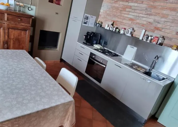 Ca Trifolera - Doppia Con Bagno - In Romantico Cascinale Nei Vigneti Con Cantina 4*