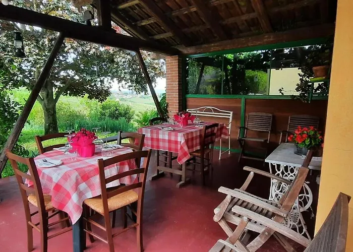 Ca Trifolera - Doppia Con Bagno - In Romantico Cascinale Nei Vigneti Con Cantina Gasthuis Barbaresco