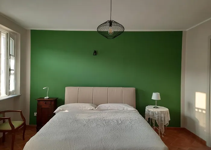 Ca Trifolera - Doppia Con Bagno - In Romantico Cascinale Nei Vigneti Con Cantina 4* Barbaresco