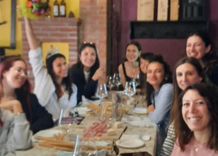 Gasthof Ca Trifolera Barbaresco - Camera Doppia Con Bagno - In Romantico Cascinale Nei Vigneti Con Cantina 4*